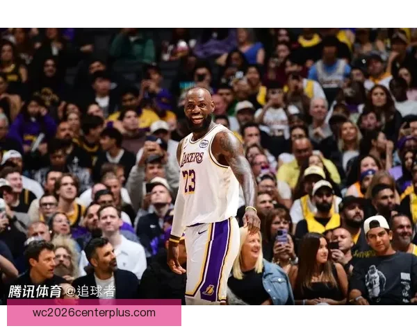 詹姆斯再度创纪录带领湖人逆转取胜 震撼NBA历史舞台